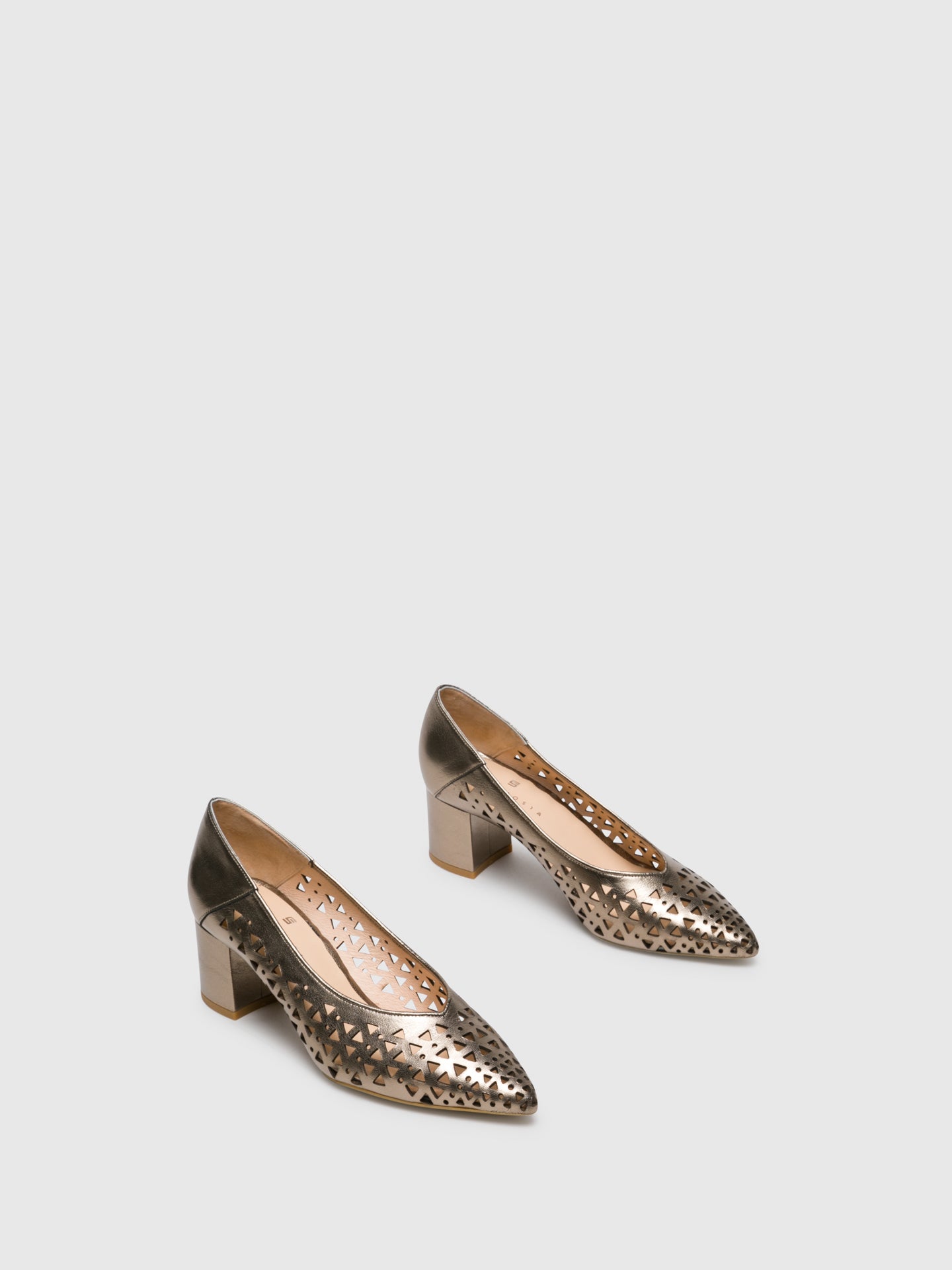 Sofia Costa Sapatos de Salto Grosso em Dourado